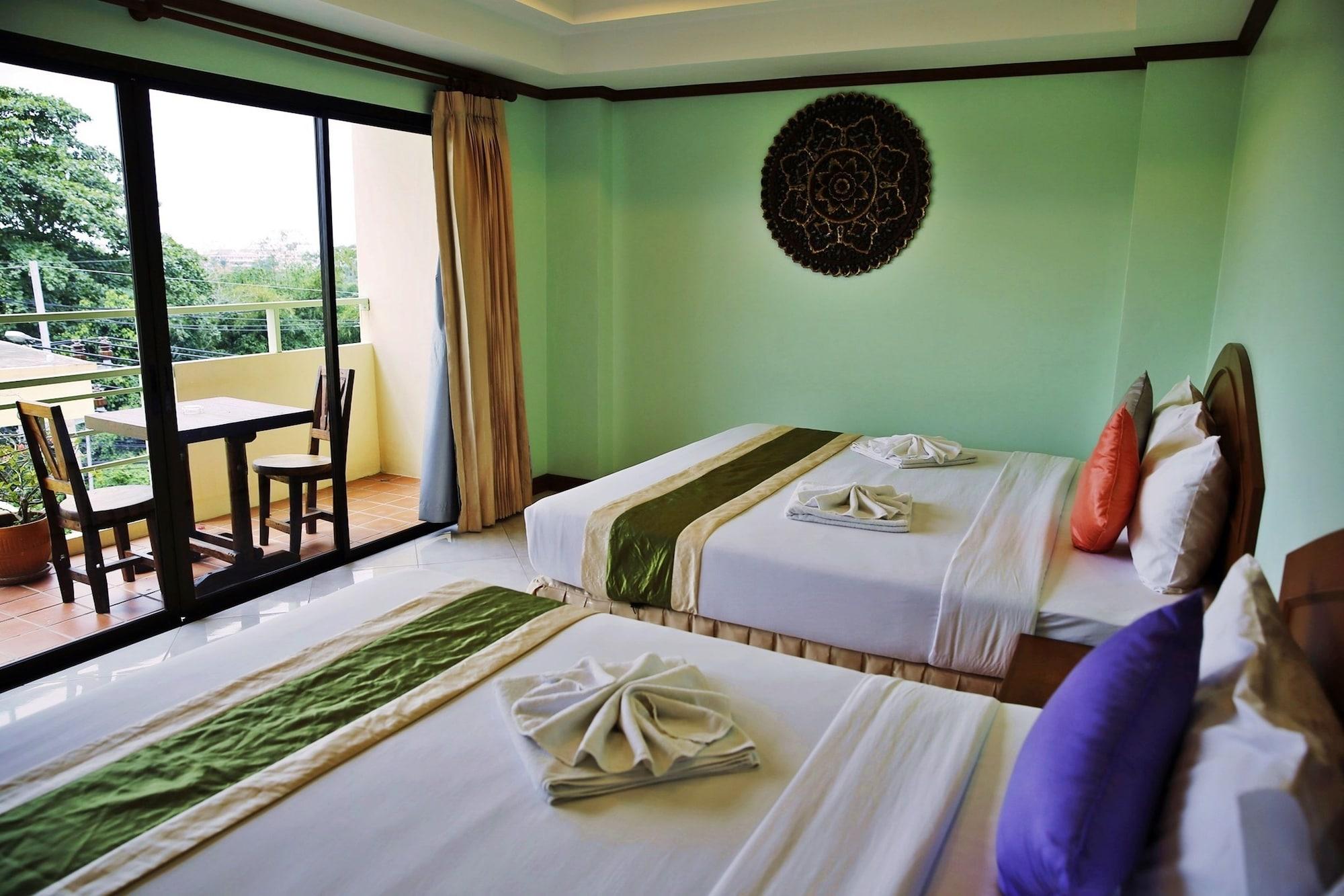 Baan SS Karon Hotel Bagian luar foto