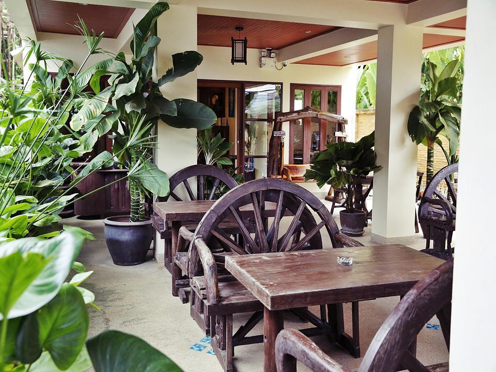 Baan SS Karon Hotel Bagian luar foto