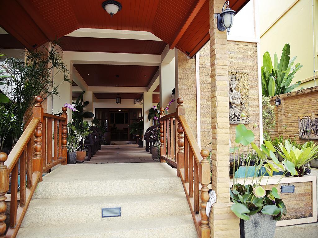 Baan SS Karon Hotel Bagian luar foto