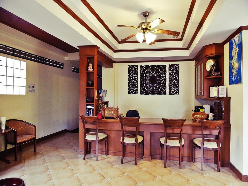 Baan SS Karon Hotel Bagian luar foto