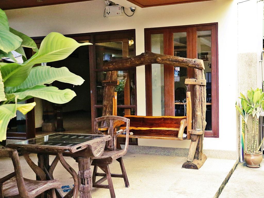 Baan SS Karon Hotel Bagian luar foto